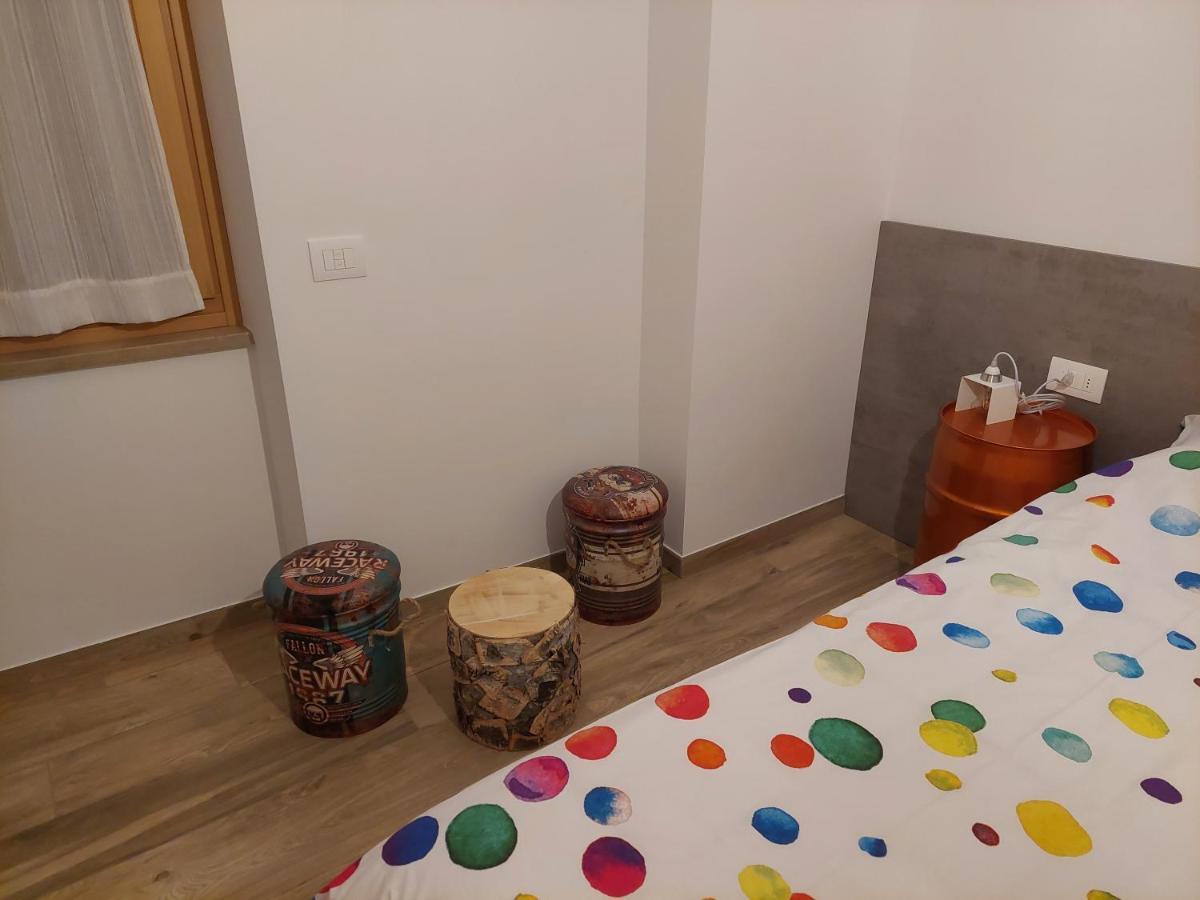 La Bougainville - Luxury Apartment Torbole Sul Garda Bagian luar foto
