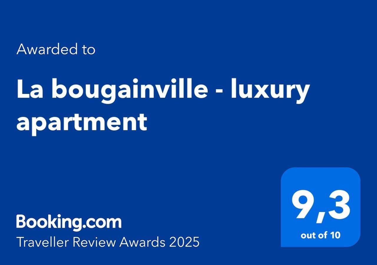 La Bougainville - Luxury Apartment Torbole Sul Garda Bagian luar foto